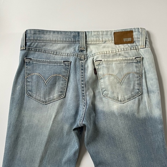 Levi’s Jeans Low Rise Demi Curve - Picture 2 of 7